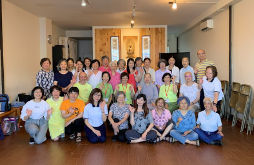 group photo of participants